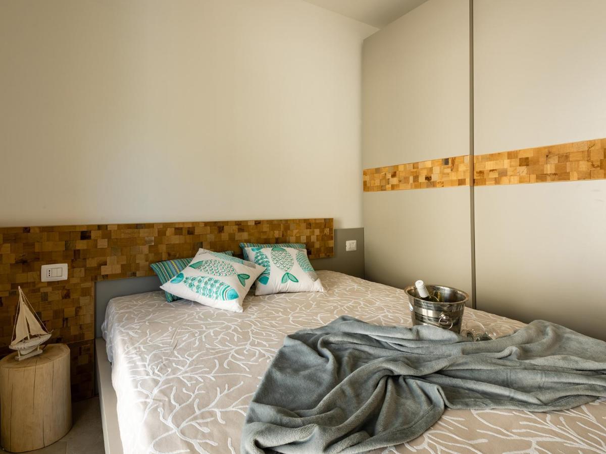Villa Hanbury With Swimming Pool And Parking In ألاسيو المظهر الخارجي الصورة